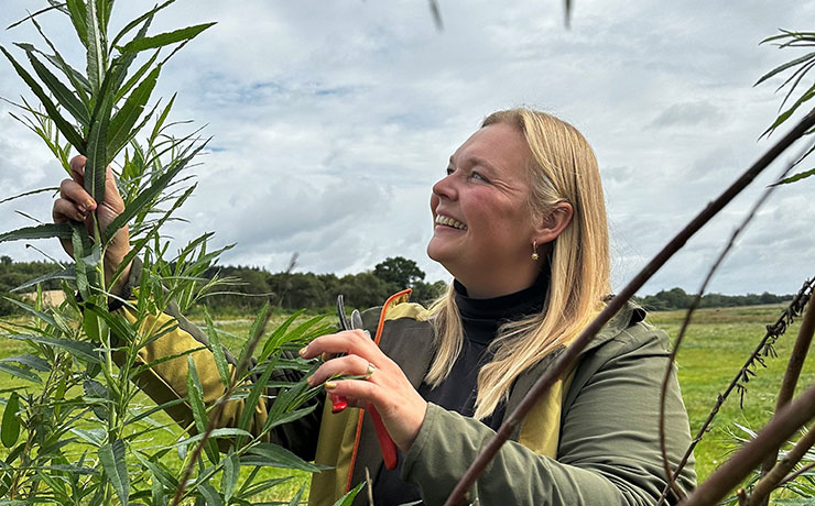 Ida blomstrer med arbejdet i naturen   