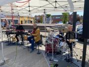 Strik-i-det-friMusik-pa-torvet